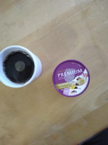 バニラヨーグルト コミュニティ「おしゃべりルーム」