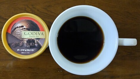 バニラヨーグルト コミュニティ「おしゃべりルーム」