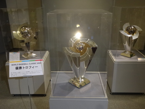 “絆”のスタジアム トークラウンジ