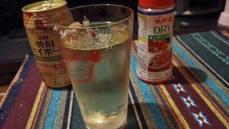 タカラ「焼酎ハイボール」の間