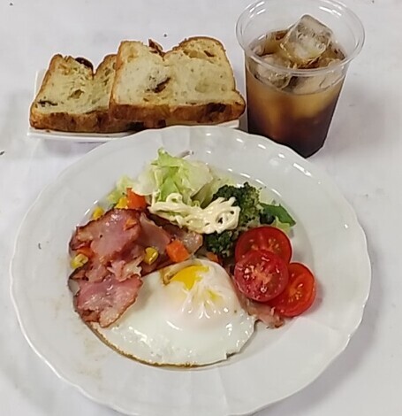 トークラウンジ